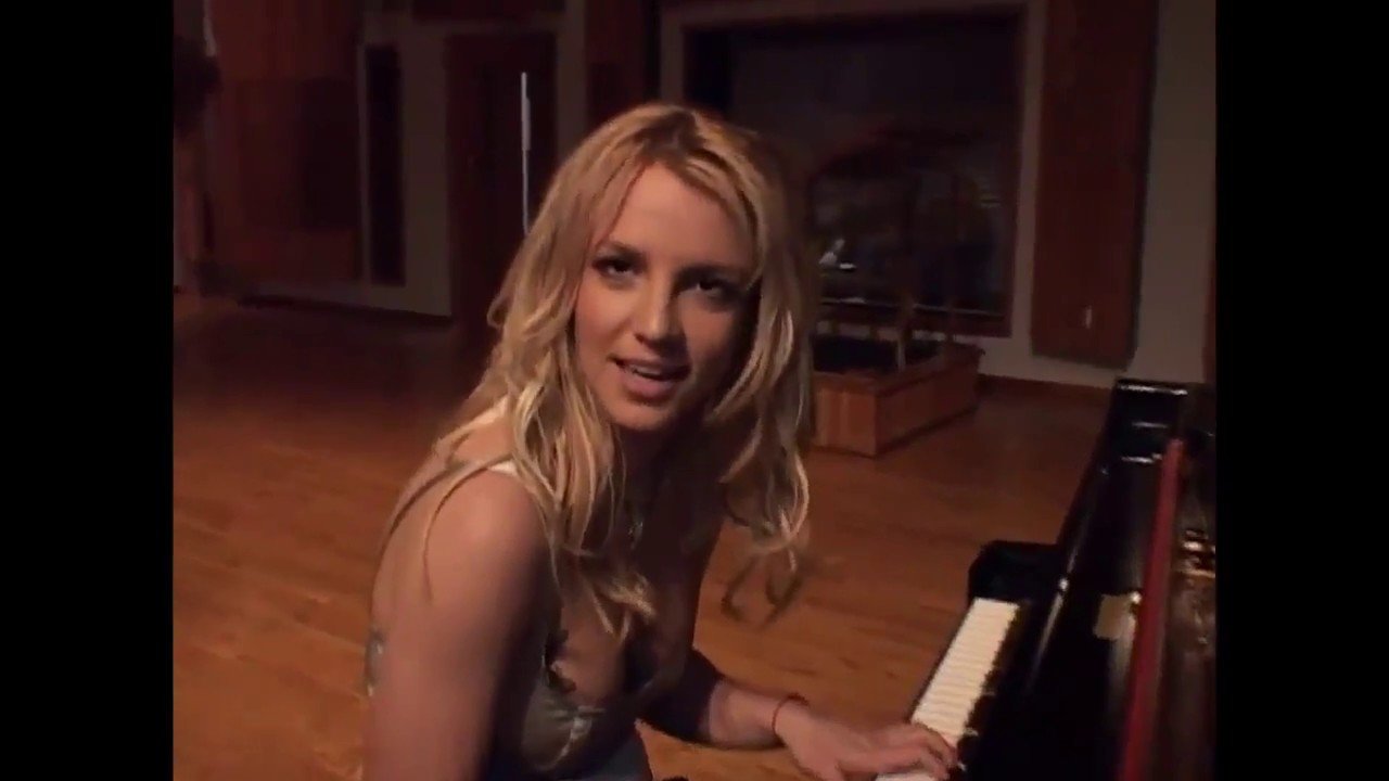 Britney spears piano